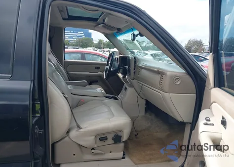 2002 Chevrolet Tahoe Z71 from USA, damaged, VIN 1GNEK13Z92R312601